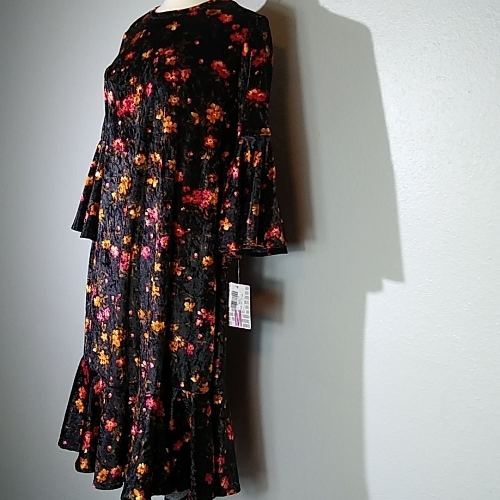 Lularoe Maurine Velvet Ruffle Bell Sleeve Dress Md - Picture 3 of 7
